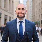 Profesor de inglés con experiencia en clases para jóvenes